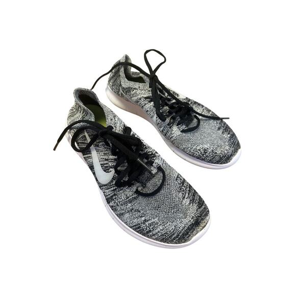 Nike Free Run FLy Knit Shoes Sneakers Womens Size 7 1/2 black white - Picture 1 of 7